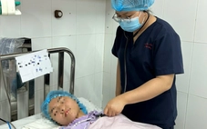 Ăn cá mú đỏ, 4 người cùng nhà ở TP.HCM bị ngộ độc nặng