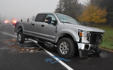 Chủ ô tô bị tống tiền bằng video AI giả cảnh phá xe