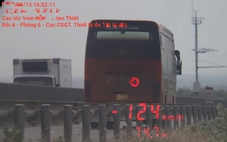 Cảnh sát giao thông ghi nhận gần 100 xe khách vi phạm tốc độ từ TP.HCM đến Nha Trang