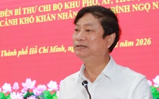 TP.HCM tặng quà Tết tới bí thư chi bộ khu phố tại phường Bình Dương