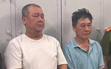 Bắt khẩn cấp 4 người đánh nhau giữa đường ở khu vực sân bay Tân Sơn Nhất