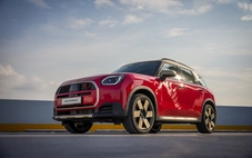 Loạt xe đặc biệt thiết kế cho Tết Bính Ngọ: Thiết kế như 'thần mã', sản xuất giới hạn