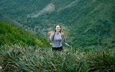 Ngắm hoàng hôn, ăn dứa no nê tại thung lũng Đồng Din