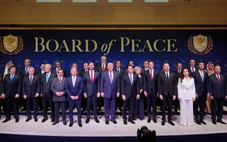 Hội đồng Hòa bình họp ở Washington: Mỹ hứa góp 10 tỉ USD