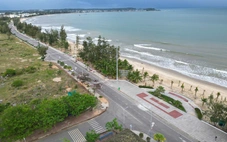 Quảng Ngãi mở phố đi bộ ven bãi biển Mỹ Khê