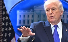 Mức thuế quan 10% mới của ông Trump và sau đó là gì nữa?