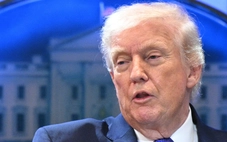 Mức thuế quan 10% mới của ông Trump và sau đó là gì nữa?