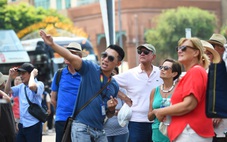 Tin tức sáng 23-2: Doanh thu du lịch TP.HCM đạt 12.150 tỉ đồng trong kỳ nghỉ Tết