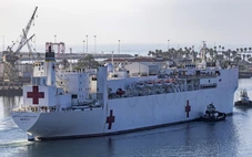 Greenland từ chối nhận tàu bệnh viện của ông Trump