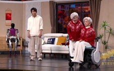 Robot Trung Quốc 'lên trình' chóng mặt, thế giới kinh ngạc