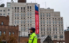 Seoul phản đối khẩu hiệu gây tranh cãi, Đại sứ quán Nga hủy lễ kỷ niệm ngoài trời