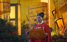 Dâng hương khai xuân tại điện Kính Thiên ‘nghìn năm chính khí ngút trời’