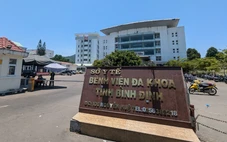 Mượn tên người khác xin việc làm hộ lý bệnh viện suốt 26 năm