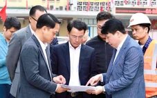 Lãnh đạo Thành ủy Hà Nội: Thi công dự án ga ngầm metro xong tới đâu, gỡ rào tới đó nhằm giảm ùn tắc