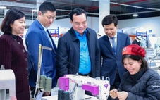 Công xưởng sáng đèn sau kỳ nghỉ Tết