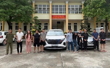 Bắt nhóm chặn đường phụ nữ đưa về nhà nghỉ đánh đập, ép chuyển tiền, tính bán qua Campuchia