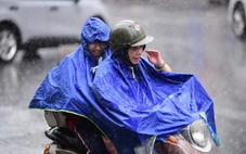 Thời tiết miền Nam 'đỏng đảnh', mưa trái mùa giảm trời nắng nóng, nắng vài bữa lại mưa