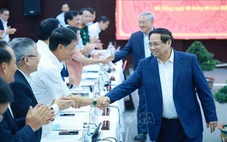Thủ tướng Phạm Minh Chính làm việc với Ban Thường vụ Thành ủy Đà Nẵng