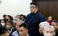 Vụ nhận hối lộ 71 tỉ: Cựu Viện trưởng lãnh 14 năm tù, 17 lãnh đạo bệnh viện từ 2-9 năm tù