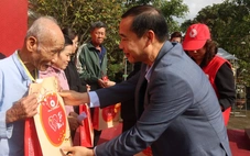 Tết nhân ái đến với đồng bào vùng lũ Đắk Lắk