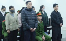 'Bà trùm' buôn lậu 546kg vàng từ Trung Quốc vào Việt Nam bị đưa ra xét xử