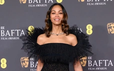 Gu thời trang độc lạ của ngôi sao có doanh thu phòng vé cao nhất lịch sử