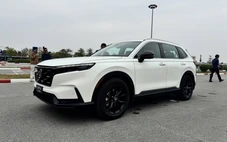 Tin tức giá xe: Honda CR-V hybrid lắp ráp chốt giá từ 1,17 tỉ đồng đấu Mazda CX-5, Hyundai Tucson