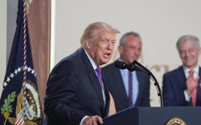 Ông Trump ra mắt website bán thuốc giá rẻ cho dân Mỹ