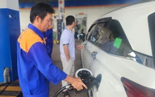 Xăng dầu cung ứng trên cao tốc bị đứt gãy, VEC muốn Bộ Công thương hướng dẫn