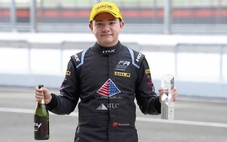 Sawer Hoàng Đạt - người chạy đầu gió với lá cờ đỏ sao vàng