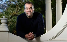 CEO tờ Washington Post bất ngờ từ chức sau làn sóng cắt giảm nhân sự