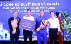 Trao tặng hơn 500 triệu đồng cho tân sinh viên Vĩnh Long vượt khó, học giỏi