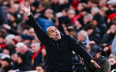 HLV Pep Guardiola tấu hài sau pha cứu thua không tưởng của Donnarumma