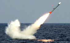 Ông Trump cáo buộc Tehran phóng Tomahawk tấn công trường học ở Iran