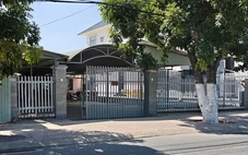 Tắm hồ bơi, bé trai 12 tuổi bị đuối nước thương tâm