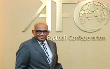 Khó hiểu khi AFC cư xử trái ngược trong 2 vụ việc của Công An Hà Nội và Malaysia