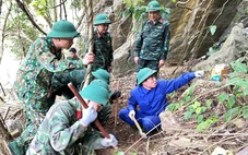 Phát hiện hài cốt liệt sĩ trong hang đá ở Quảng Trị