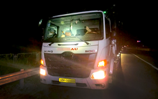 Cục CSGT xử phạt nhiều trường hợp dừng xe sai quy định trên cao tốc