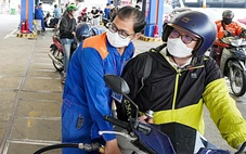 Thủ tướng: Đẩy nhanh việc bổ sung dự trữ quốc gia xăng dầu