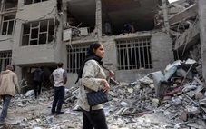 Israel tấn công Tehran, phá huỷ cầu chiến lược tại Lebanon