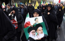 Iran thề dạy cho Mỹ và Israel 'bài học nhớ đời', ông Trump cảnh báo sắp giáng đòn mạnh