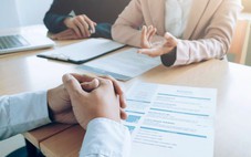 Đọc hiểu mô tả công việc (JD): Tín hiệu ngầm từ nhà tuyển dụng