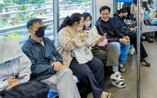 Thay đổi thói quen đi lại khi xăng dầu tăng giá