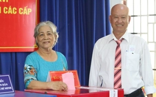 Lá phiếu gửi gắm niềm tin của công nhân, người dân TP.HCM