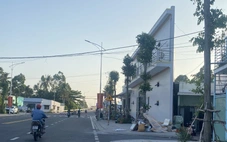 Căn nhà 'độc lạ' ở Cần Thơ: Sao không xử lý ngay từ đầu?