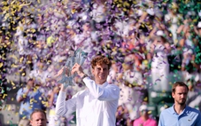 Ngược dòng không tưởng trong loạt tie-break, Sinner lên ngôi vô địch Indian Wells 2026