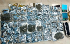 Mở shop bán quần áo trên Facebook làm bình phong để buôn bán cần sa