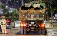 Sau vụ bùn đất làm nhiều người té ngã trên phố, cảnh sát xử lý 79 xe tải vi phạm trong 1 ngày