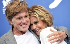 Tại sao Jane Fonda nổi giận sau màn tưởng niệm trên sân khấu Oscar?