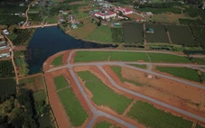 Phó chủ tịch Bùi Minh Thạnh: Nghiên cứu quy định diện tích tối đa cho tách thửa để tránh phân lô